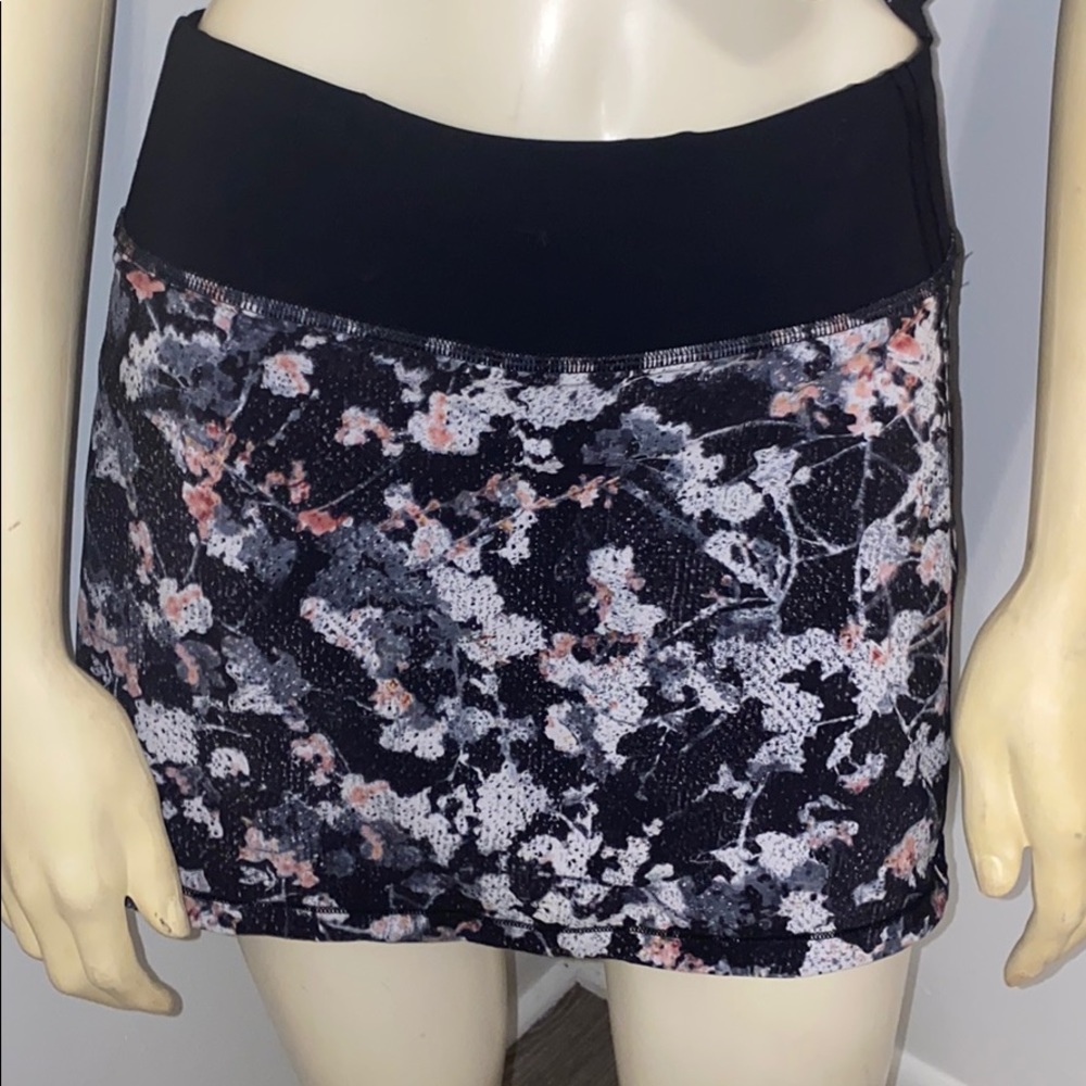 Lululemon skirt